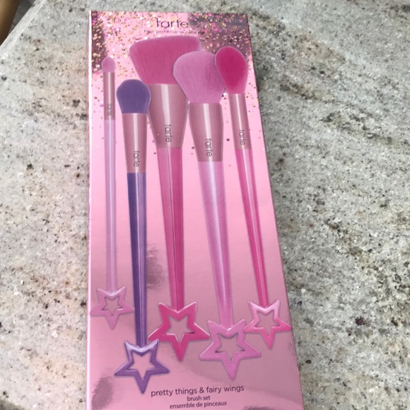 Tarte Other - TARTE PRETTY THINGS & FAIRY WINGS MAKEUP BRUSH SET